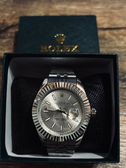 Rolex Oyster Perpetual - 3