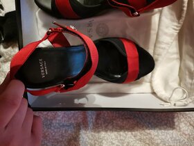 Predám originál sandále značky Versace - 3