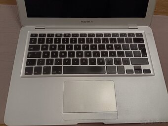 Apple Macbook air 13" - 3