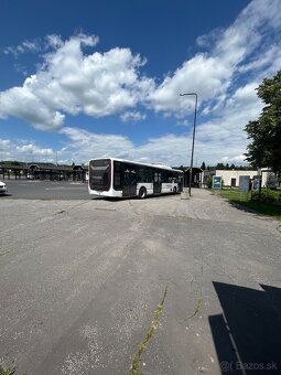 Predajný stánok - autobusová stanica SNV - 3