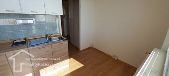 1 izbový byt s balkónom na Sídlisku Juh. - 3