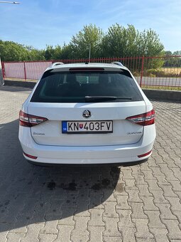 Skoda Superb combi 2.0 tdi L&K - 3