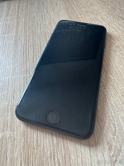 iPhone SE2020 - 3