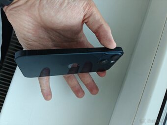 Predám čierny iPhone 13 mini 128GB - 3