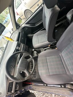 SEAT Toledo 1L - 3