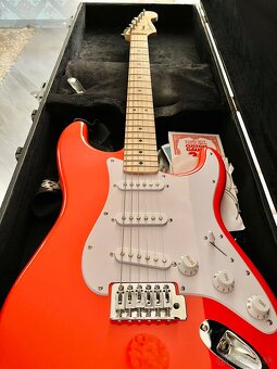 Squier by fender stratocaster - 3