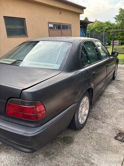 E38 Bmw 730d automat - 3