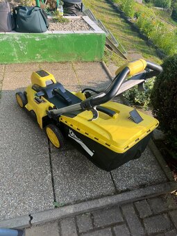 Akumulátorová kosačka KARCHER LMO 36-40 - 3