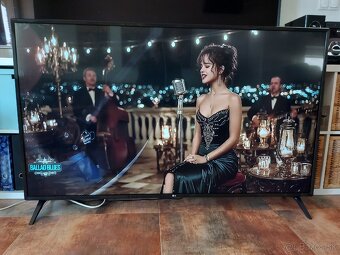 LG 65UJ6307 65" 164cm. 4K UHD SmartTV HDR Effect - 3