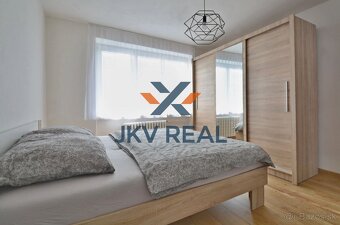LUXUSNÝ, komplet zrekonštruovaný 2-izbový byt v centre mesta - 3