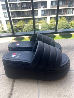 Šľapky na platforme- tommy hilfiger - 3