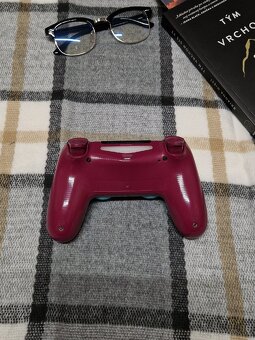 PS4 ovládač Dualshock 4 Berry Blue - 3