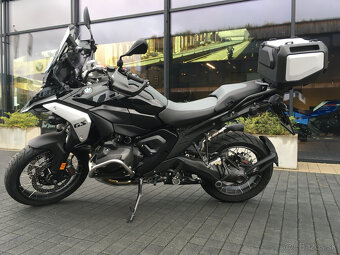 BMW R 1300 GS Triple Black - 3