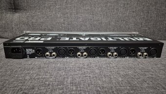 Behringer XR 4400 MULTIGATE PRO - 3