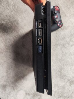 Playstation 4 Slim 500GB - 3