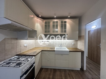 REZERVOVANÉ. Na predaj 3 izbový byt s loggiou - 3