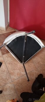 biela rohová stolička - 3