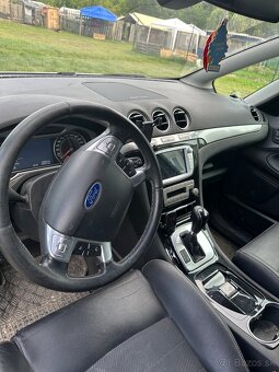 Predám Ford s max 2l automat 2011 - 3