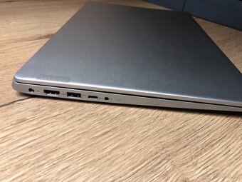 Predám kancelársky notebook LENOVO IDEAPAD 330 - 3