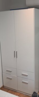 Skriňa biely lesk - 3