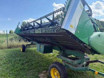 Sklízecí mlátička John Deere 9780i CTS ROK 2007, žací lišta - 3