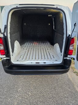 Peugeot Partner L2 / 3 miestne - 3