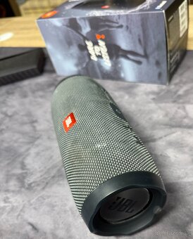 Prenosný vodotesný reproduktor JBL Charge Essential - 3