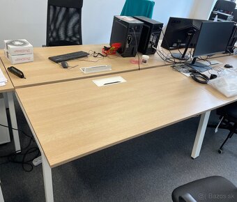 Kancelársky stôl - 3