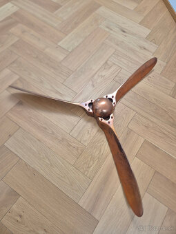 Predam vrtulu (dekoracia) - 3