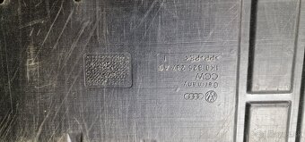 Kryt motora vw škoda - 3