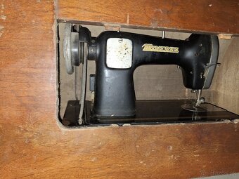 Šijací stroj - 3