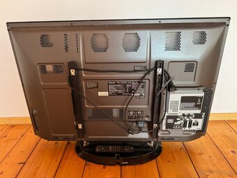 Panasonic Viera 42" - 3