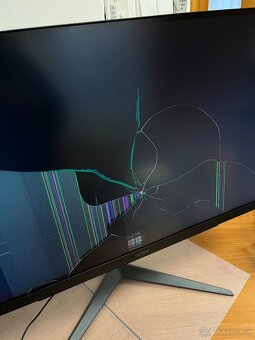 Herný monitor LG - 3