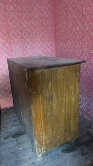 Starožitná drevená komoda - 3