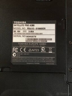 Toshiba Satellite Pro A300 - 3