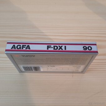 Audiokazety AGFA- F-DX l 90 - 3