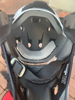 Predám brankársku výstroj - 3