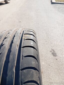 235/55r17 letné - 3