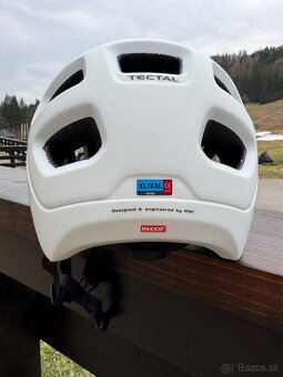 POC Tectal prilba - 3