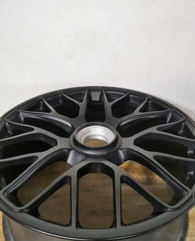 Porsche 911 Carrera 4 GTS, Targa 4 GTS orig.  ALU disky R20 - 3