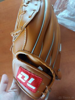 Nova baseballova lapacka - 3