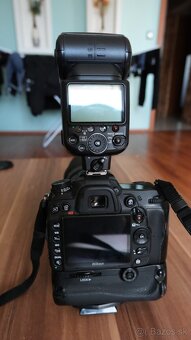 Nikon D7000 + Sigma 70-200 F2.8 - 3