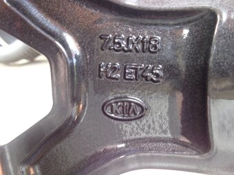 5x114,3 R18 original Kia X Ceed aludisky - 3