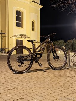YT Capra Elite M 29" - 3