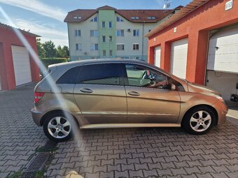 Mercedes Benz B trieda - 3