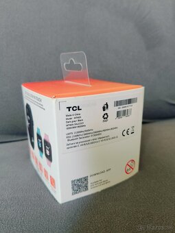 Úplne nové hodinky čierne TCL FAMILY WATCH MT40 - 3