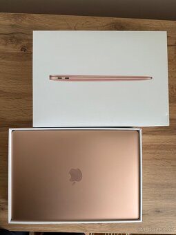 MacBook Air 13” M1 2020 (8GB) (256GB) Rose Gold - 3