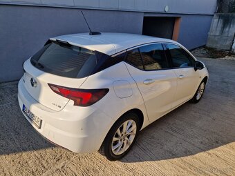 Opel Astra 1.0 - 3