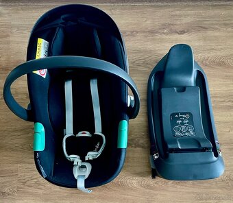 Autosedacka - vajicko Cybex Aton B2 + zakladna + adapter - 3
