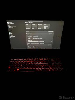 Acer Nitro 5 – i5 9300H, GTX 1650, 16 GB RAM, 120HZ - 3